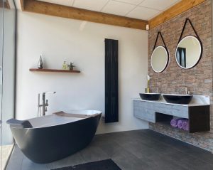 Victoria & Albert Display